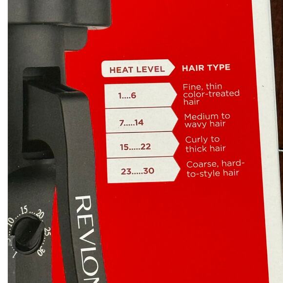 Revlon 3 Barrel Jumbo Waver - Picture 12 of 16